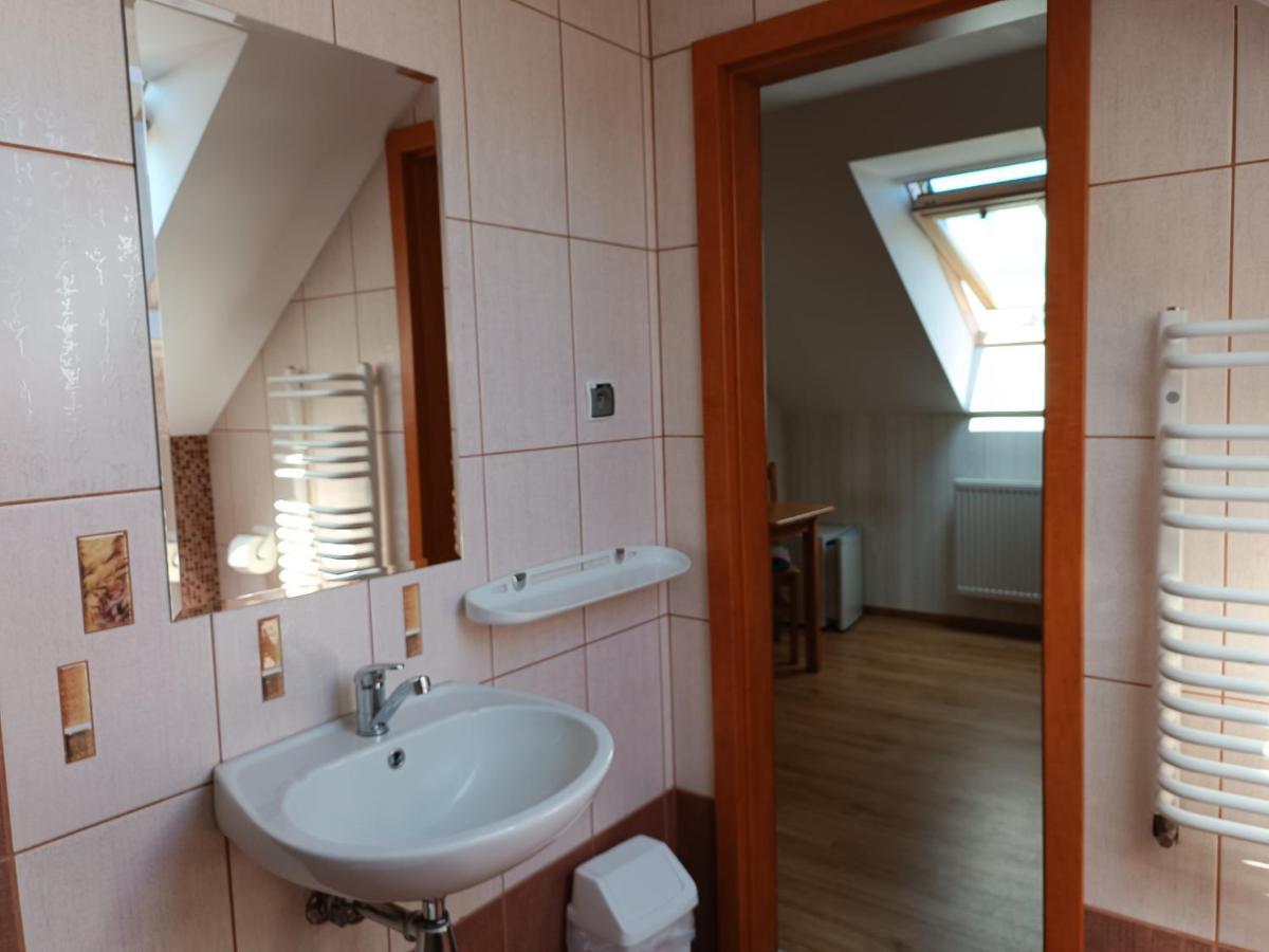 Pokoje Goscinne Weronika Puck Buitenkant foto